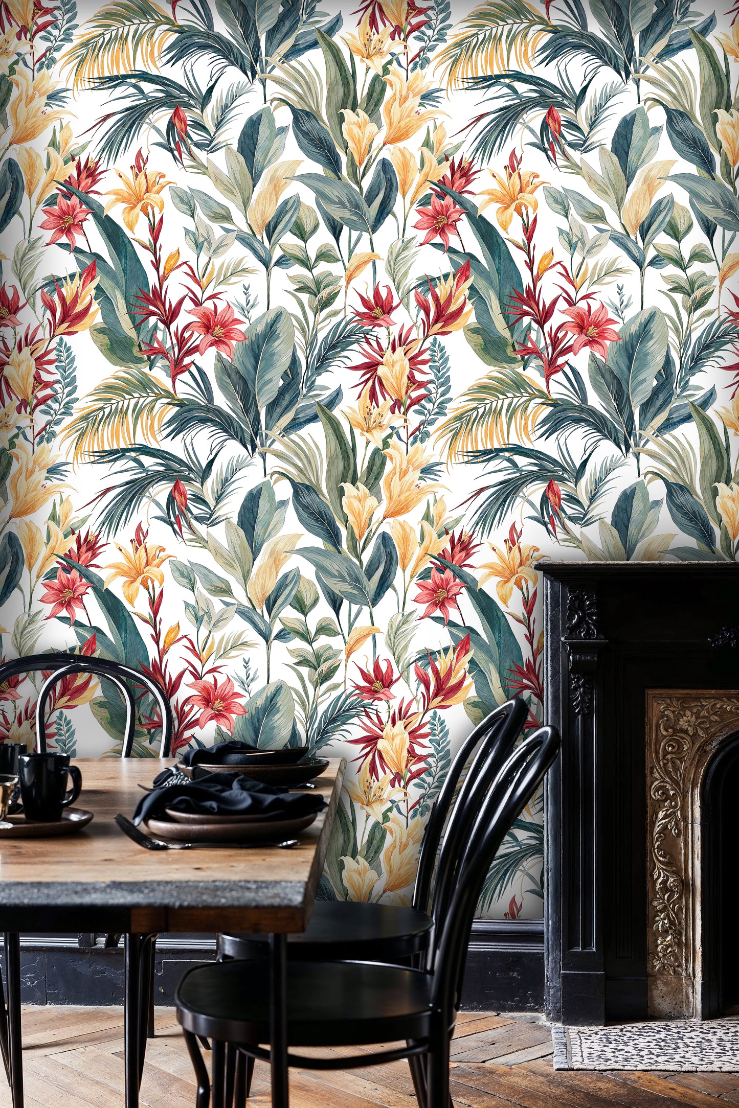 Tropical Floral Wallpaper – Colorful Jungle-Inspired Wall Covering - WMH443